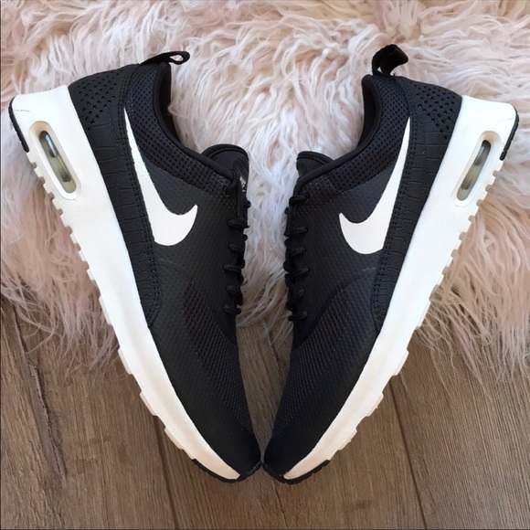 NWT👣Nike Air Max Thea black - Picture 2 of 7